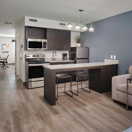 Stayapt Suites Greenville-Haywood Mall Exteriör bild