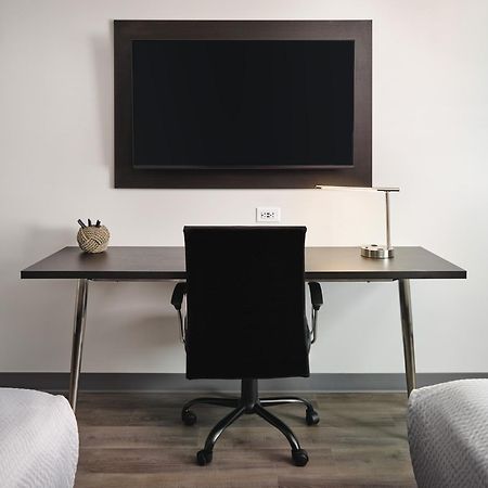 Stayapt Suites Greenville-Haywood Mall Exteriör bild