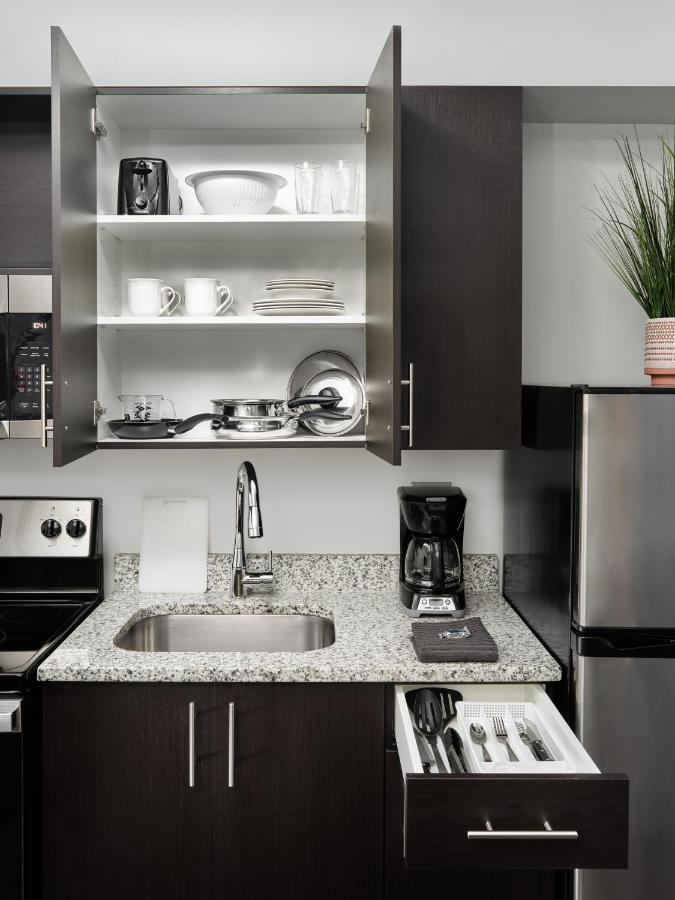 Stayapt Suites Greenville-Haywood Mall Exteriör bild