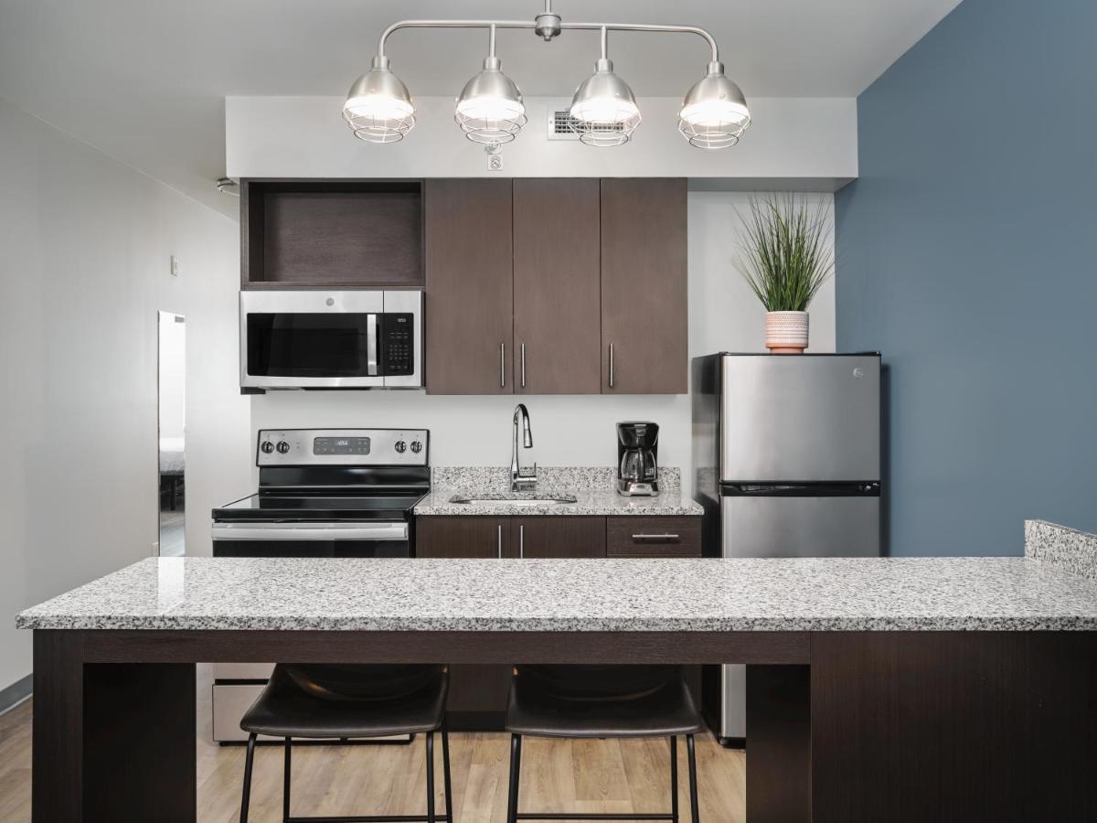 Stayapt Suites Greenville-Haywood Mall Exteriör bild